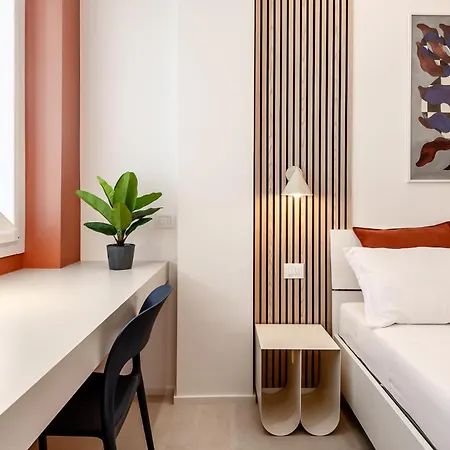 Stayeasy Big Panoramic - Station Apartmán